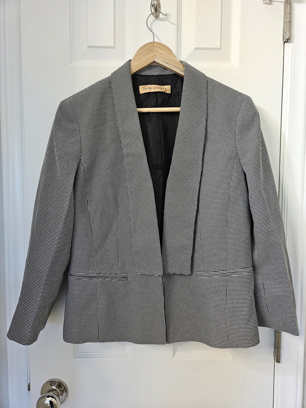 Nipon Boutique Black and White Glen Plaid Shawl Collar Blazer